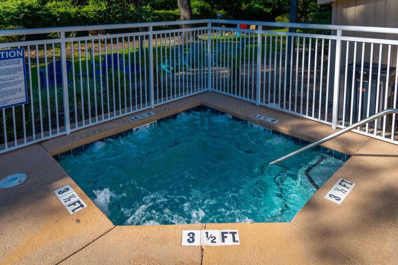Palmera Inn And Suites Hilton Head Island Buitenkant foto